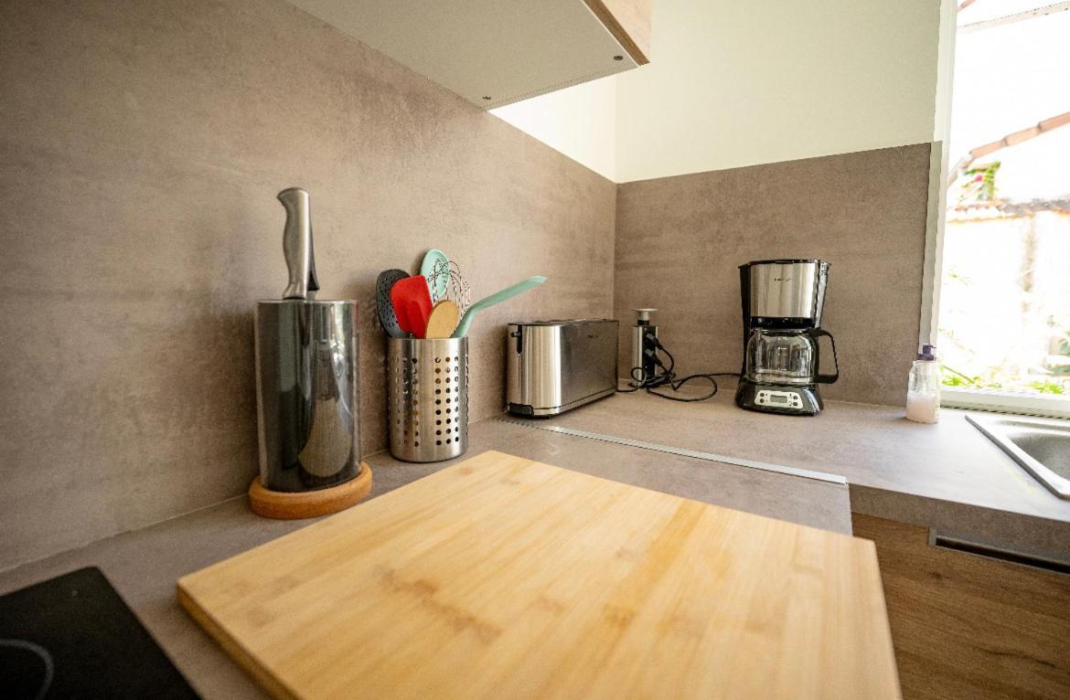 Appartement De 80M2 Refait A Neuf Bezannes Kültér fotó